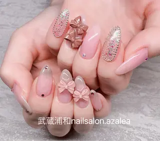 ネイル R inのネイルデザイン