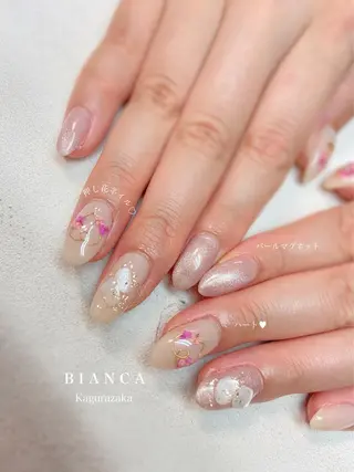 ネイル BIANCA Ouchidaのネイルデザイン