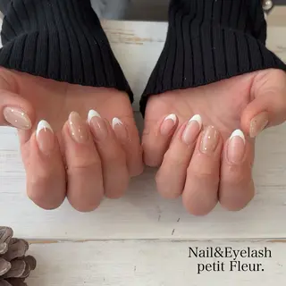 ネイル Petit Fleur所属・青柳 亜梨奈のマツエク・マツパデザイン