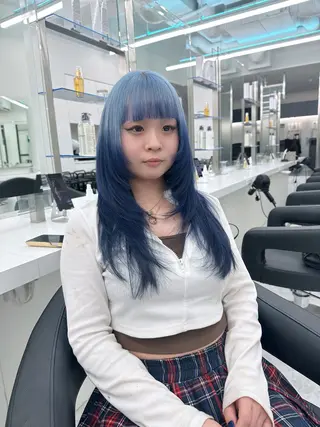 セミロング カラー ウルフ&レイヤー特化 まとまる美髪矯正のヘアスタイル