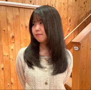 ロング 藤田 ゆりなのヘアスタイル