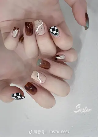 ネイル Eveネイル チップスカルプ専門店のネイルデザイン