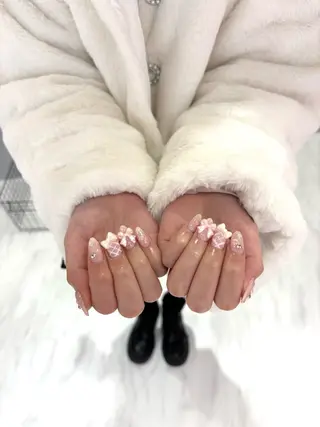 ネイル NENE LANDTENJINのネイルデザイン