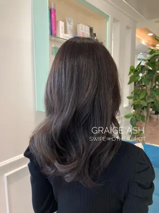 ミディアム カラー パーマ ヘアアレンジ Zina渋谷エリア マネージャShionのヘアスタイル