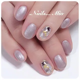 ネイル .Nails Mio 赤羽西ネイルサロンのネイルデザイン