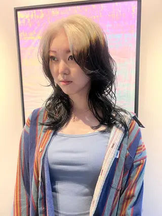 ミディアム カラー 圧倒的デザイン力 店長🎨RENAのヘアスタイル