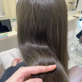 ロング 酸性ストレート/ブリ ーチなしWカラー河本のヘアスタイル
