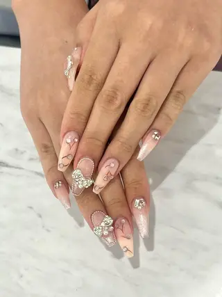 ネイル VENUSBELT Miiのネイルデザイン