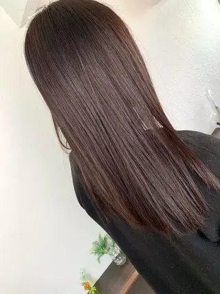 セミロング ブリーチ毛に縮毛矯正 ✨カラー✨山田 正幸のヘアスタイル