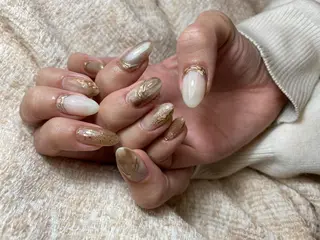 ネイル 土屋 智子のネイルデザイン