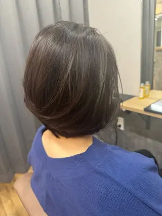 ミディアム カラー reeed konnoのヘアスタイル
