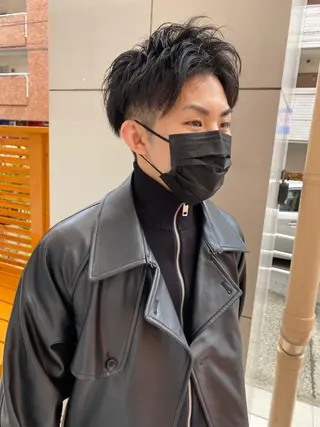 ショート ヘアアレンジ キッズ 韓国🇰🇷レイヤー カットオリーブカラーのヘアスタイル