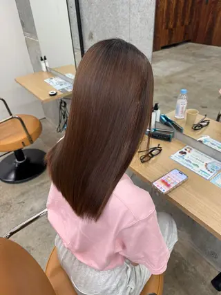 セミロング 縮毛矯正×髪質改善× 艶髪カラー 吉原和磨のヘアスタイル