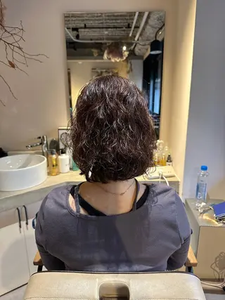 ミディアム 必ず笑顔で帰っていた だきます！安田祐貴のヘアスタイル