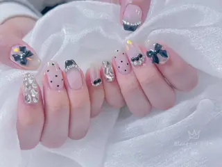 ネイル ネイルサロンエクラ 🫧Shizukaのネイルデザイン