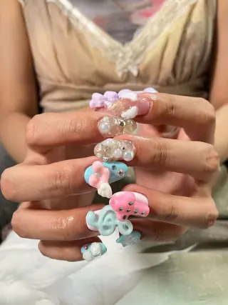 ネイル エンナリリーナネイル所属・ennarilina エンナリリーナネイルのネイルデザイン