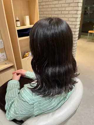 セミロング 宮本 季奈のヘアスタイル