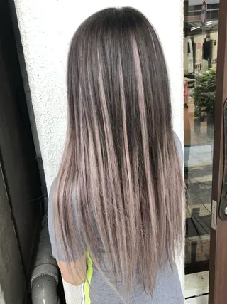 カラー ダブルスキルエクステ /羽エクステ白石宇由のヘアスタイル