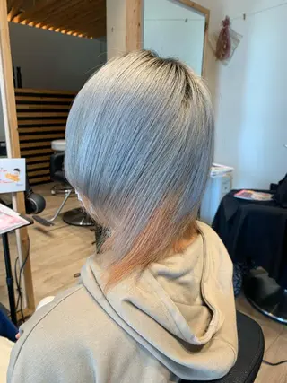 ショート カラー 大久保 隆蔵のヘアスタイル