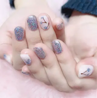 ネイル MoonNail ユリ🌸のネイルデザイン