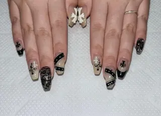 ネイル Yay /y2k・個性派のネイルデザイン