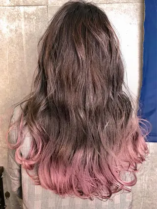 ロング カラー 白髪ぼかし×デザイン 🕊️🫧ホウジョウのヘアスタイル
