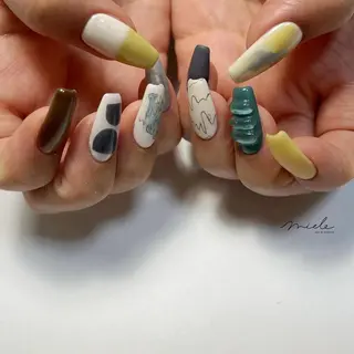 ネイル miele【ミエレ】 海外シンプルデザインのネイルデザイン