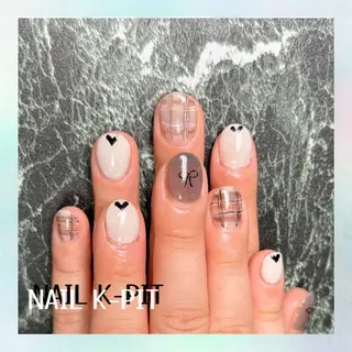 ネイル NAIL K-PIT ネイル ケーピットの眉毛・アイブロウイメージ