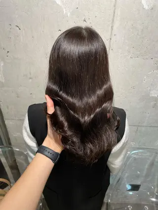 ミディアム カラー ベージュカラー💖 やすひろのヘアスタイル
