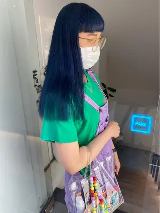カラー 🎀ボブ+ハイトーン シュカ👶🏻のヘアスタイル