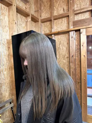 セミロング ブリーチ屋さん🍀 ブリーチ矯正・あずみのヘアスタイル