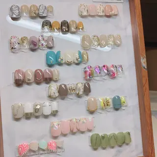 ネイル .. momoko🕊のネイルデザイン