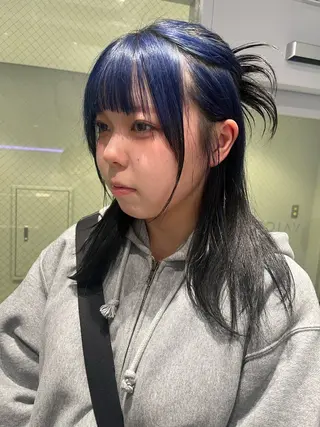 ロング カラー ヘアアレンジ 🍋暖色カラーヘアア レンジniina🍋のヘアスタイル