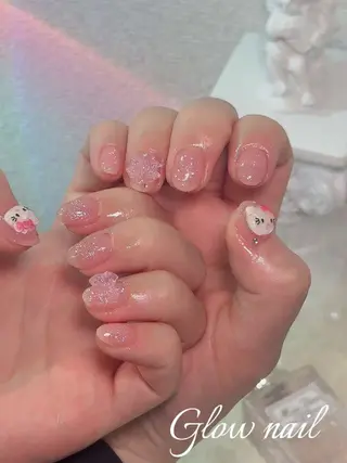 ネイル グロー ネイルのネイルデザイン