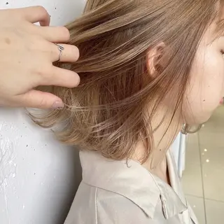 ミディアム 顔周りの垢抜けヘア 立山愛梨のヘアスタイル