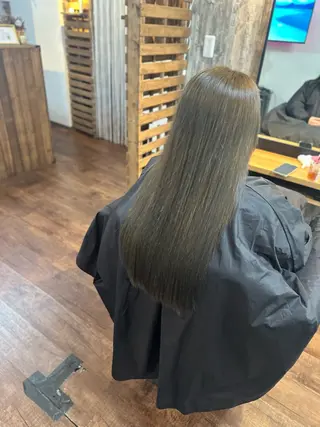 ロング Luzir⭐︎ GEN⭐︎のヘアスタイル