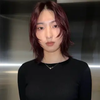 カラー soi conc所属・AYU/ブリーチ/ レイヤーカットのヘアスタイル