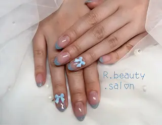 ネイル R.beauty サロンのネイルデザイン