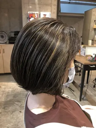 ショート 日比崚介🍀 おくれげ小顔カットのヘアスタイル