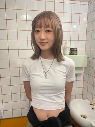 ミディアム カラー 狩野 羅夢のヘアスタイル