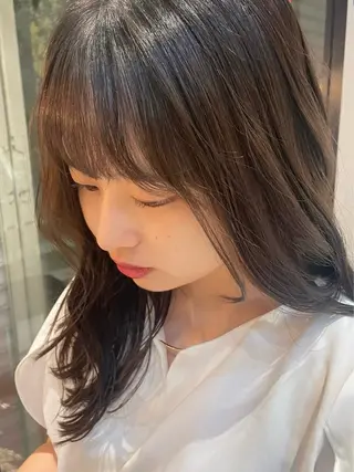 ロング カラー shiro.kobe 森彩華のヘアスタイル