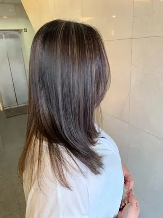 セミロング カラー 船津武俊 フナツタケトシのヘアスタイル