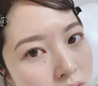 アイブロウ WHITE EYE makiの眉毛・アイブロウイメージ