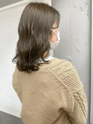 ミディアム カラー ヘアアレンジ cherir髪質改善 パーソナルカラー診断のヘアスタイル