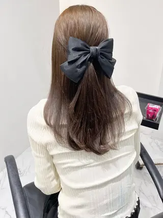 セミロング カラー 赤み消し透明感カラー オオヤマのヘアスタイル