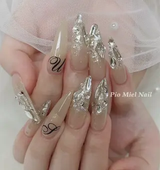 ネイル HANA 長さだしのネイルデザイン