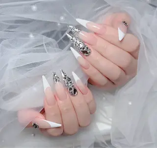 ネイル Lenie Nail Okuboのネイルデザイン