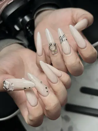 ネイル RINN ANA.CHUOのネイルデザイン