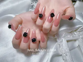 ネイル ネイルサロン ルミア Lumia 店長のネイルデザイン
