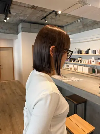 カラー まとい  ︎︎のヘアスタイル